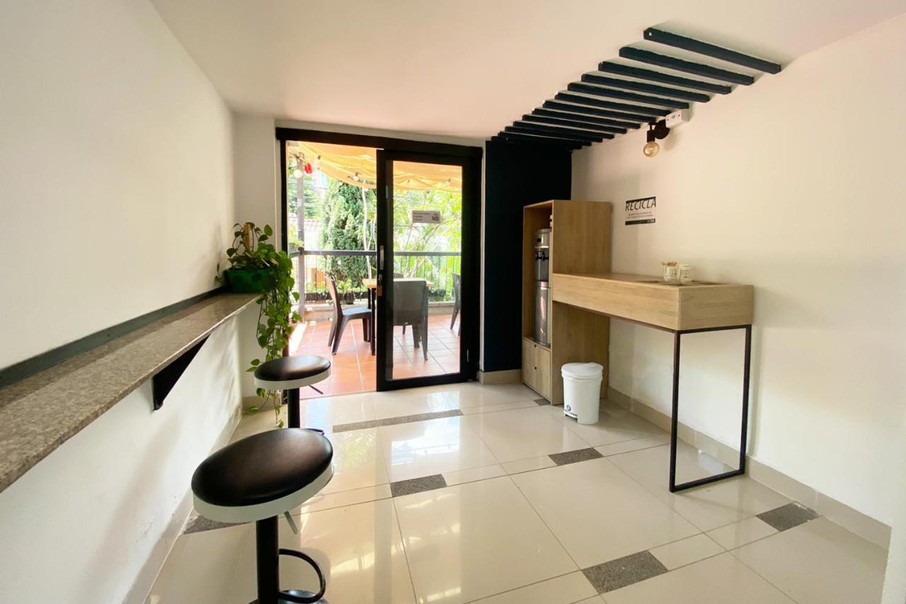 Ayenda 1224 Pixel House (Adults Only) Hotell Medellín Exteriör bild